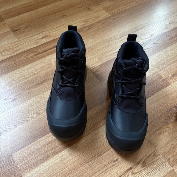 UGG Women’s Neumel X Boot - Picture 8 of 13